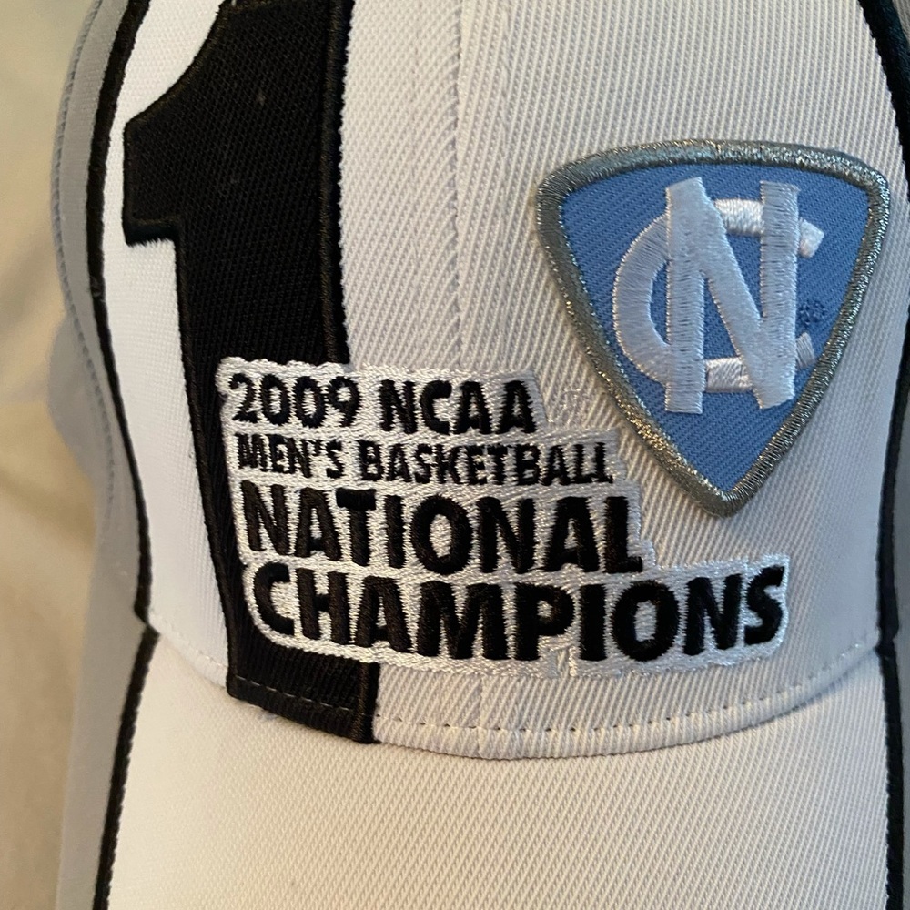 2009 North Carolina Tarheels NCAA Men’s basketball National Champions ball cap